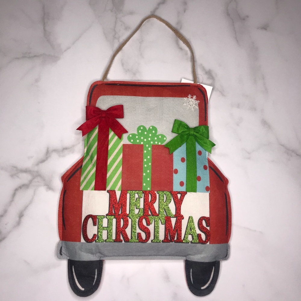 Red Truck Merry Christmas Door Hanger